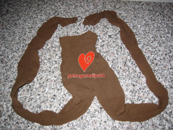 Körpernahe Nylon Strumpfhose mit Fotos und Video